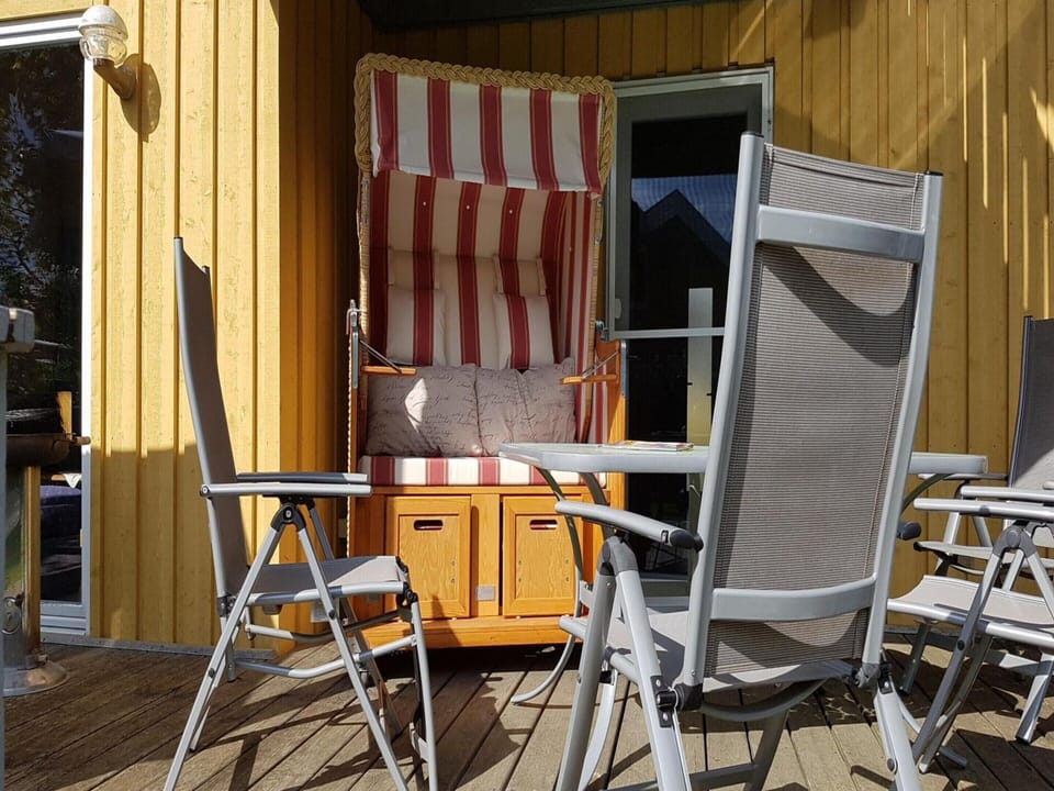 House | 3 bedrooms, individually furnished
