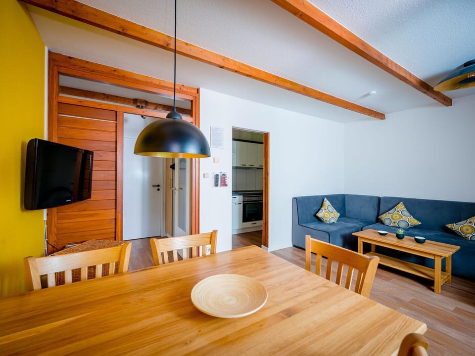 House | Dining
