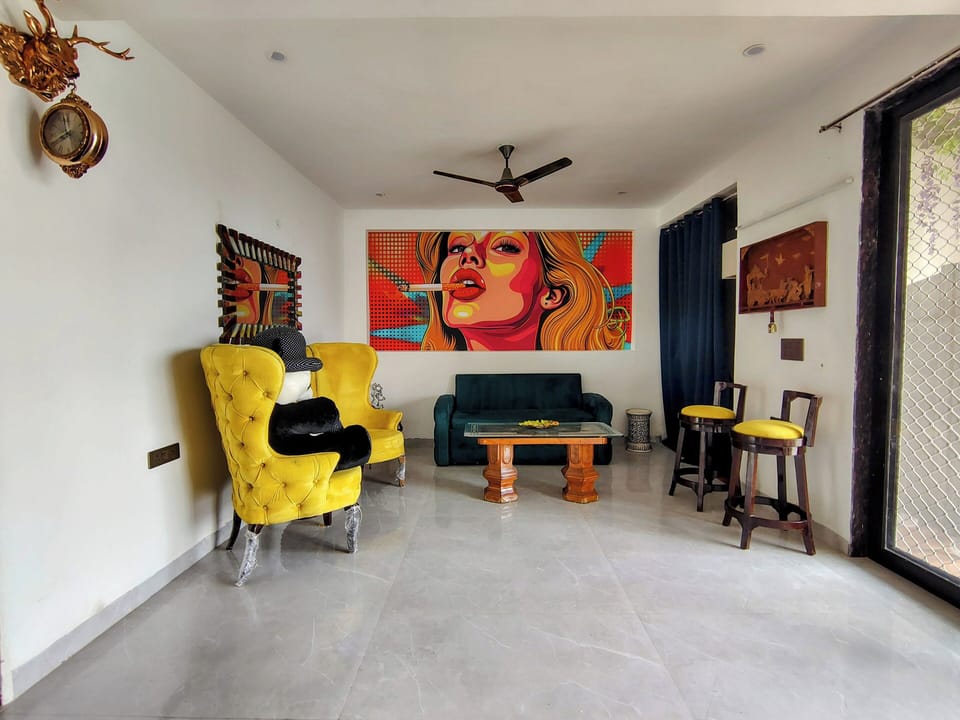 Apartment | Living area