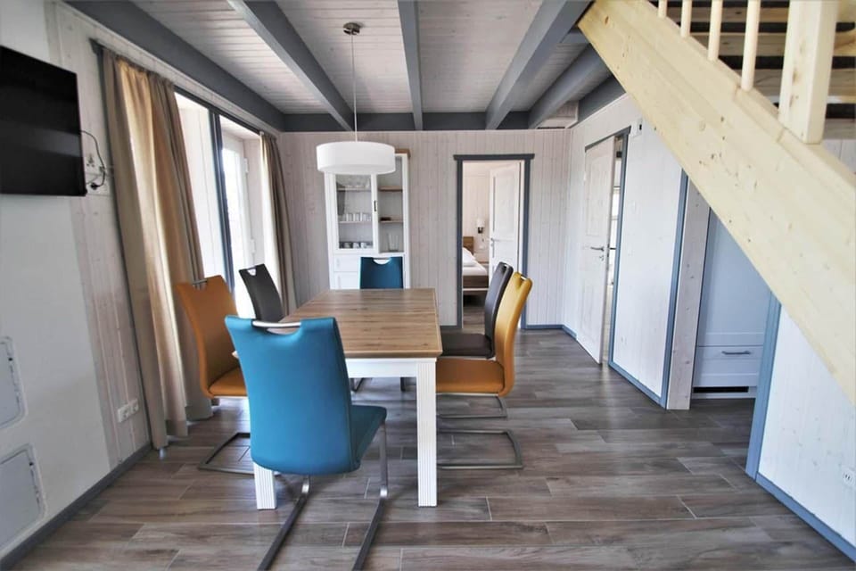 House | Dining