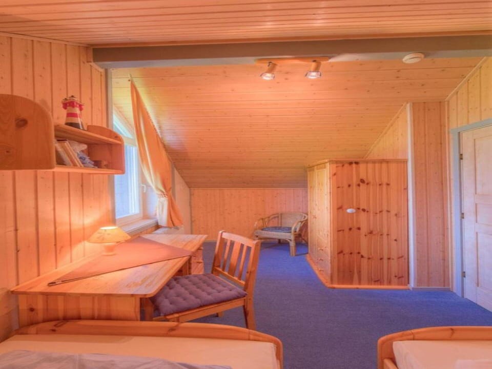 House | 3 bedrooms, individually furnished