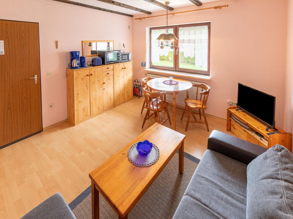 Apartment | Dining