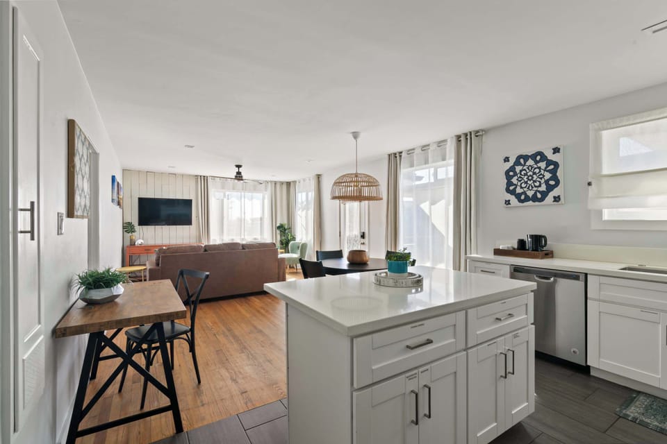 Living Area Unit 1