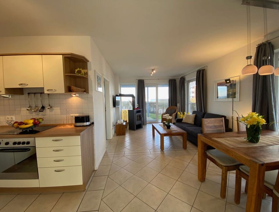 Apartment | Private kitchen | Electric kettle, toaster, highchair