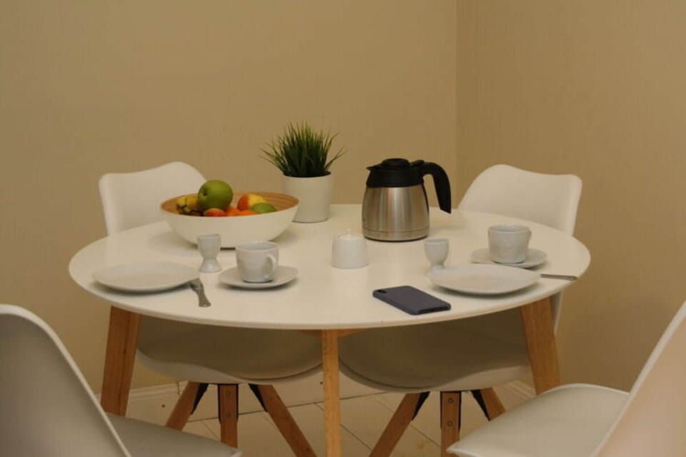 House | Dining