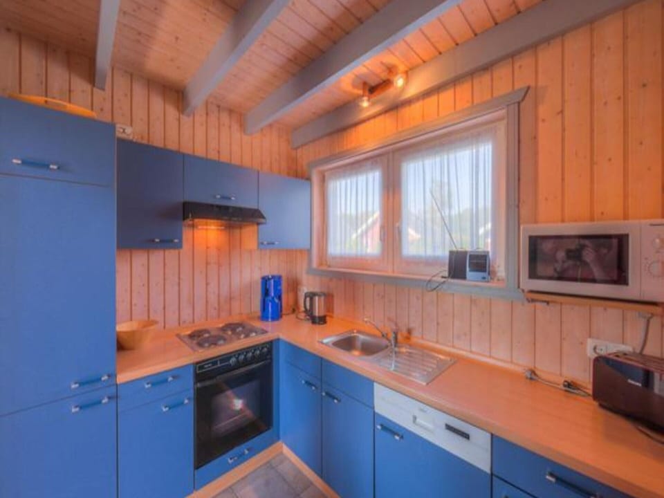 House | Private kitchen | Electric kettle, toaster