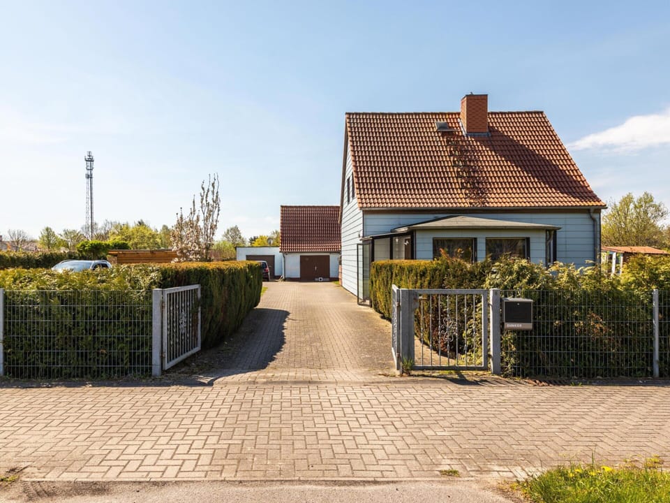 House | Exterior