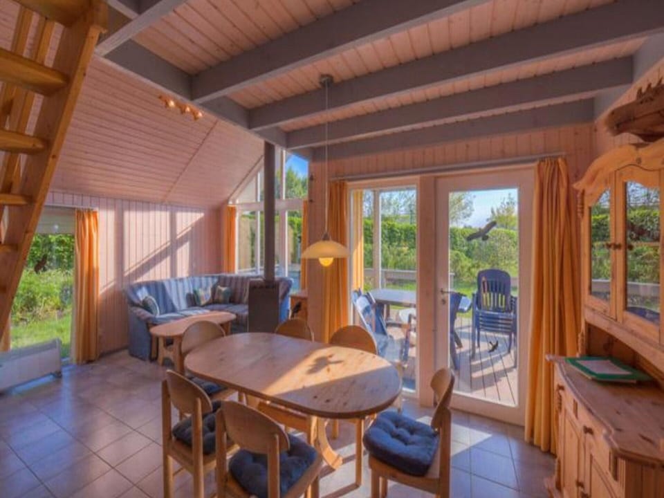 House | Dining