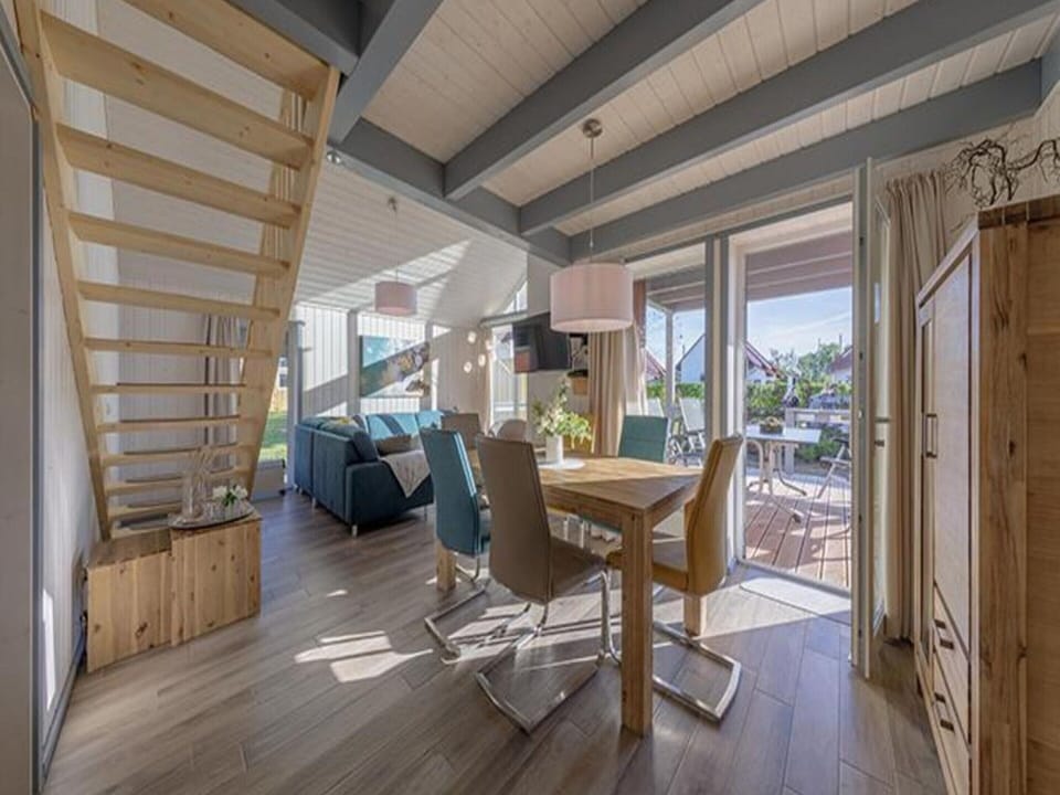 House | Dining