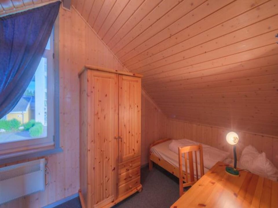 House | 3 bedrooms, individually furnished