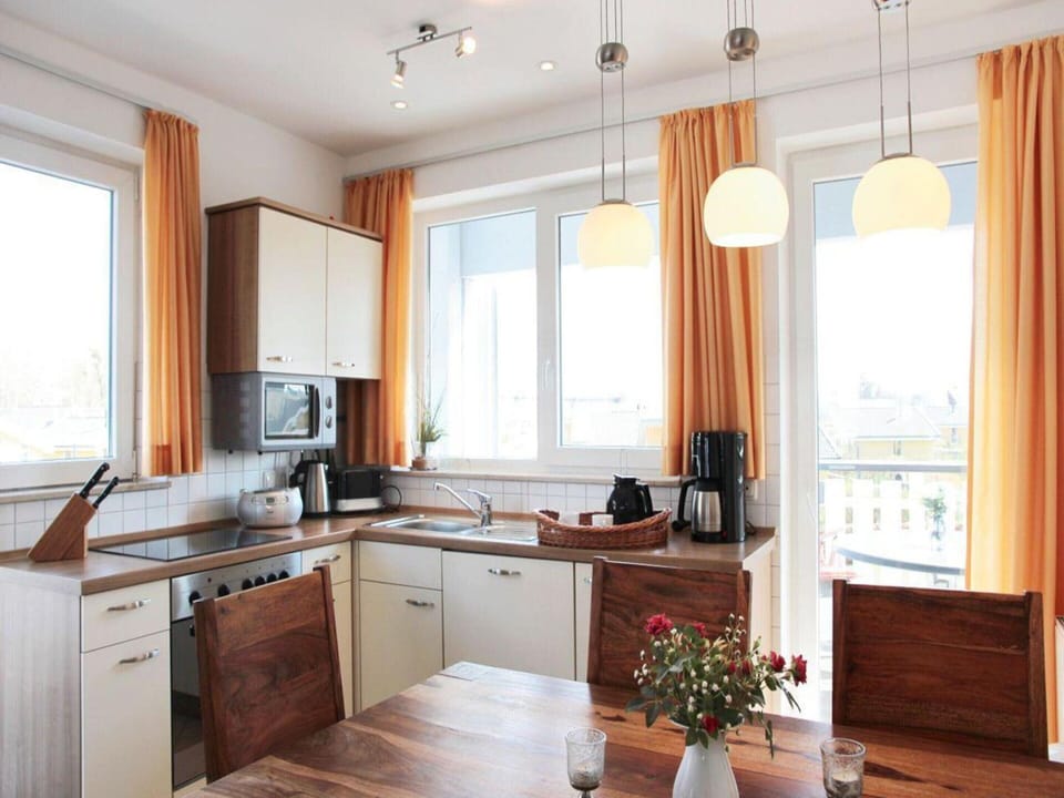 Apartment | Private kitchen | Electric kettle, toaster, highchair