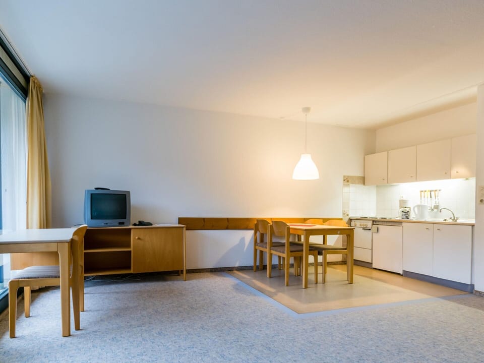 Apartment | Dining