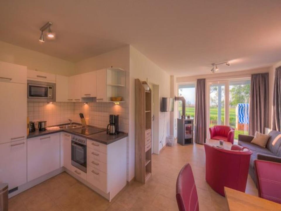 Apartment | Private kitchen | Electric kettle, toaster, highchair