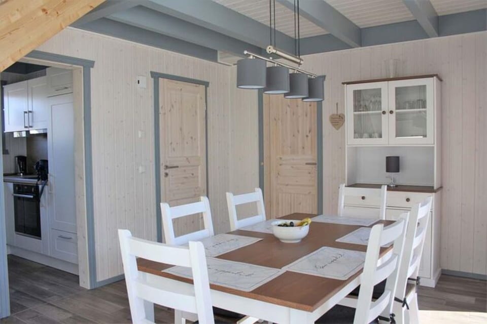 House | Dining