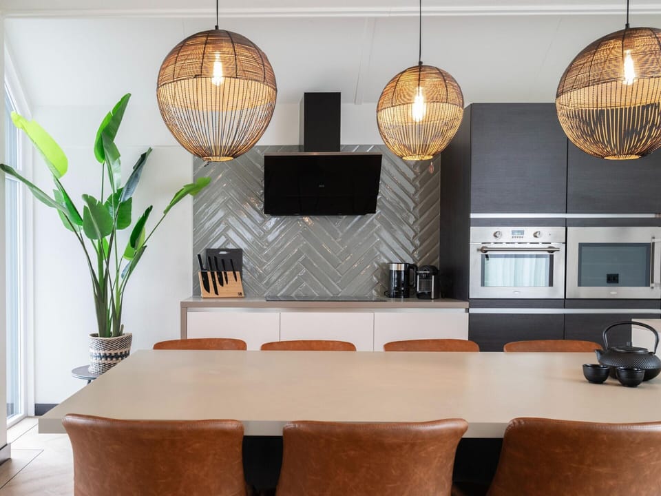 House | Dining