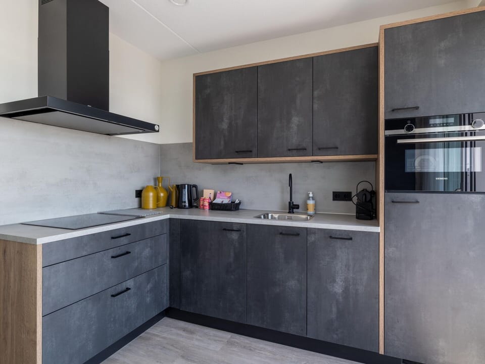 Apartment | Private kitchen | Electric kettle