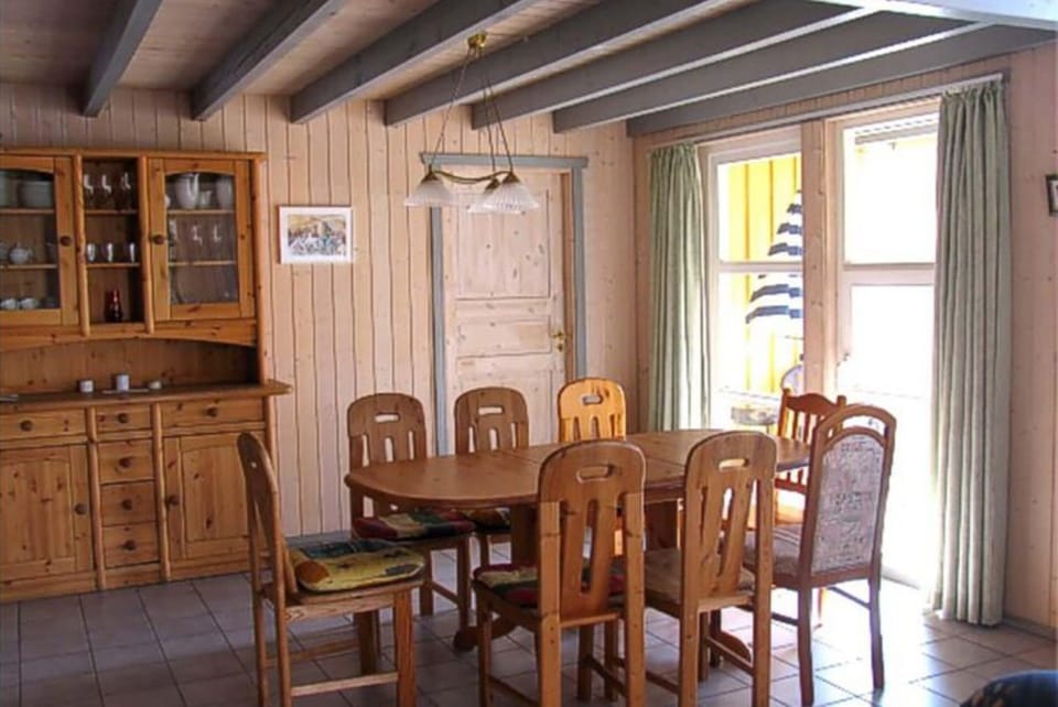 House | Dining