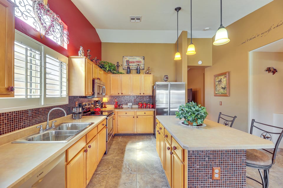 House (3 Bedrooms) | Interior