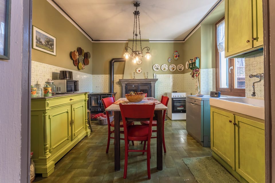 Villa, Balcony, Hill View | Private kitchen | Full-size fridge, microwave, oven, stovetop