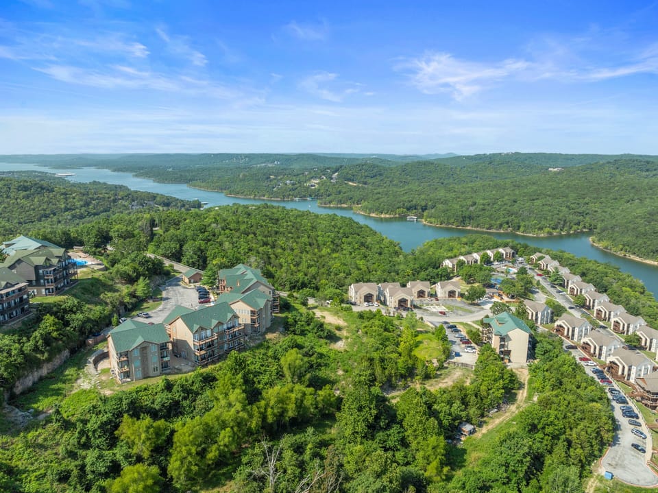 House, 2 Bedrooms | Aerial view