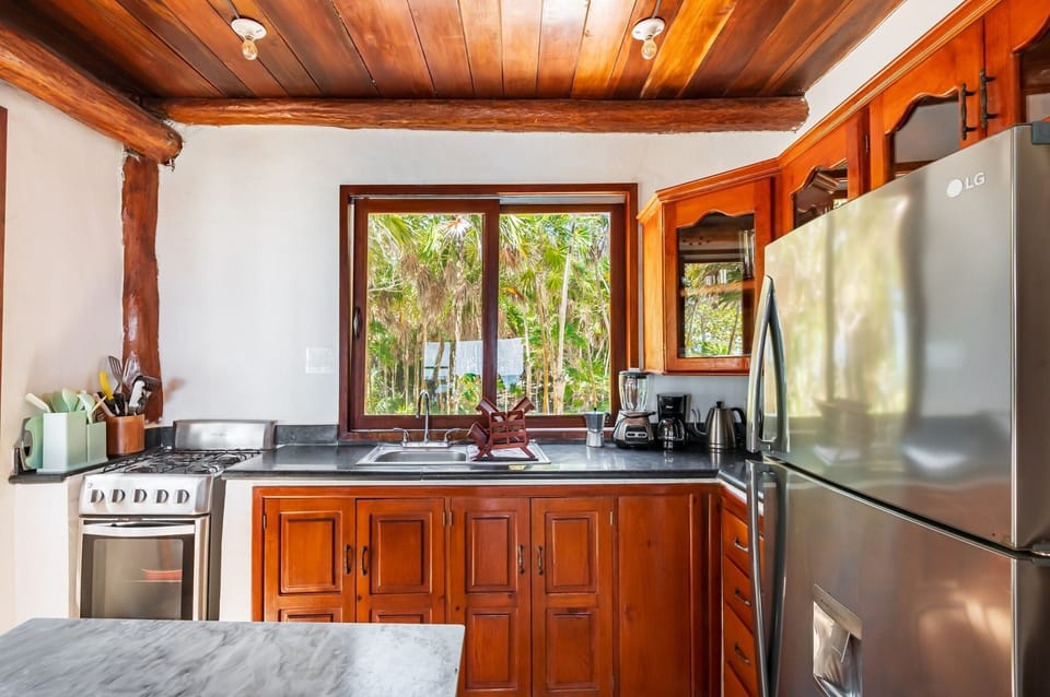 Food and drinks,Lunch,Coffee / tea facilities,Dinner,Kitchen or kitchenette,Meals,Breakfast