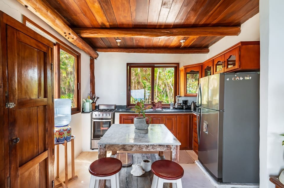 Food and drinks,Lunch,Coffee / tea facilities,Dinner,Kitchen or kitchenette,Meals,Breakfast