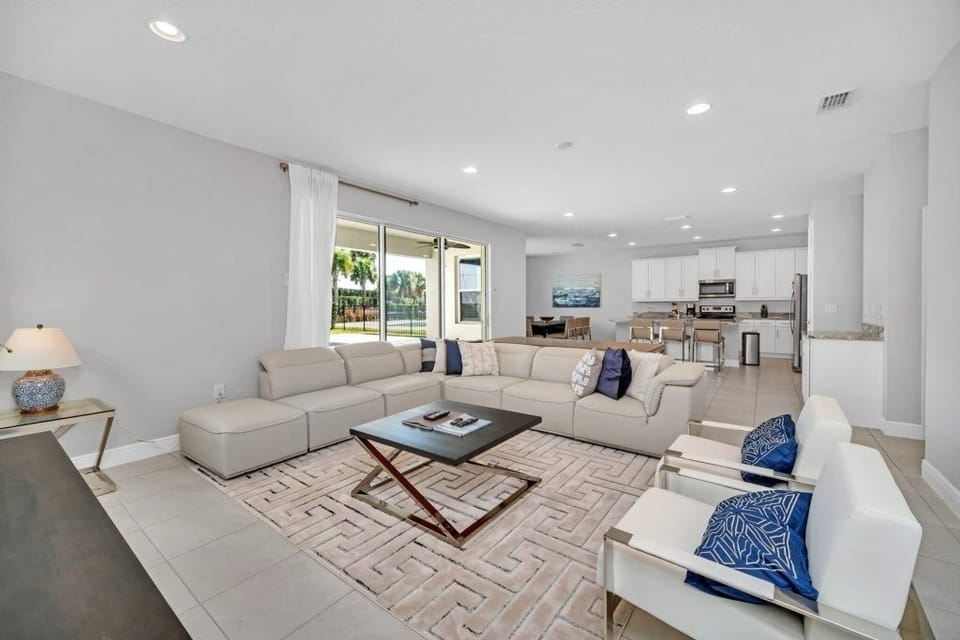 Villa, 5 Bedrooms | Living area