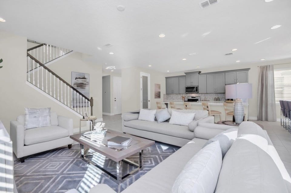 Villa, 6 Bedrooms | Living area