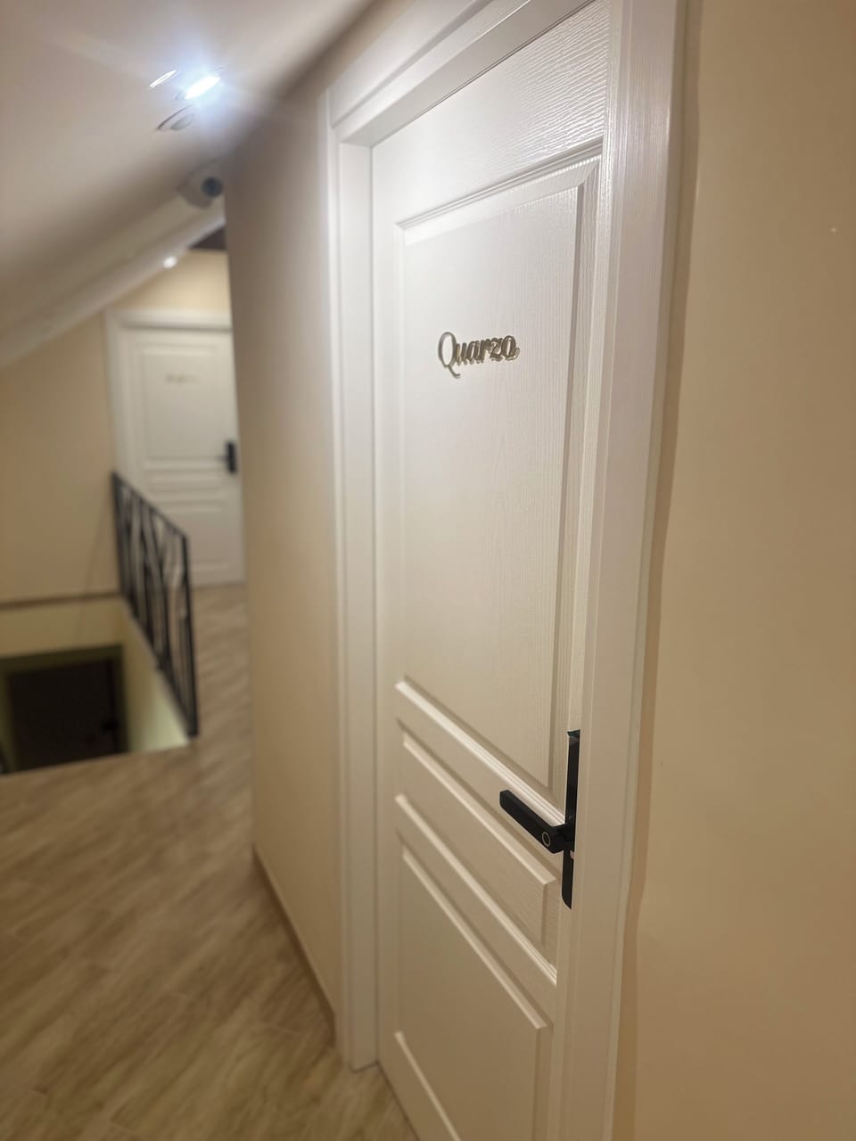 Quarzo | Premium bedding, down comforters, memory foam beds, minibar