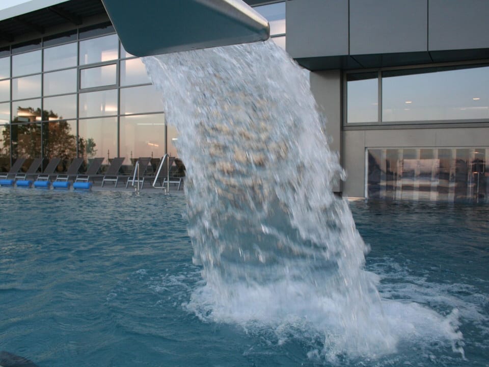 House | Pool