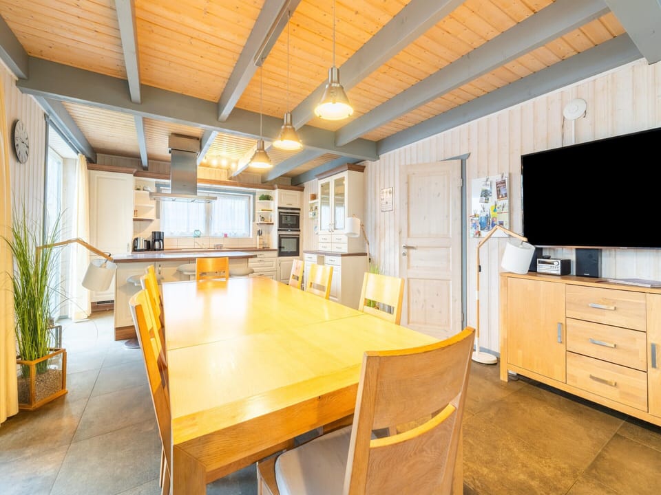 House | Dining