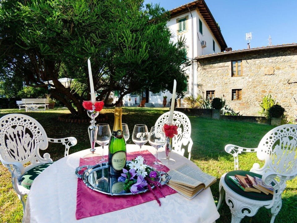 House | Dining