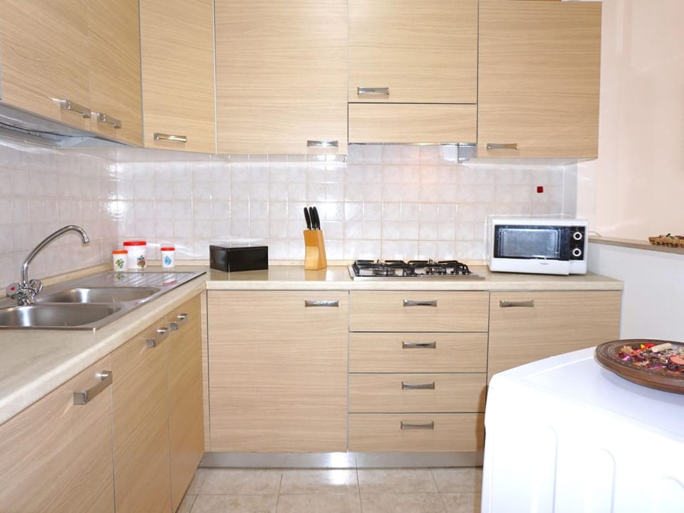 Apartment | Private kitchen
