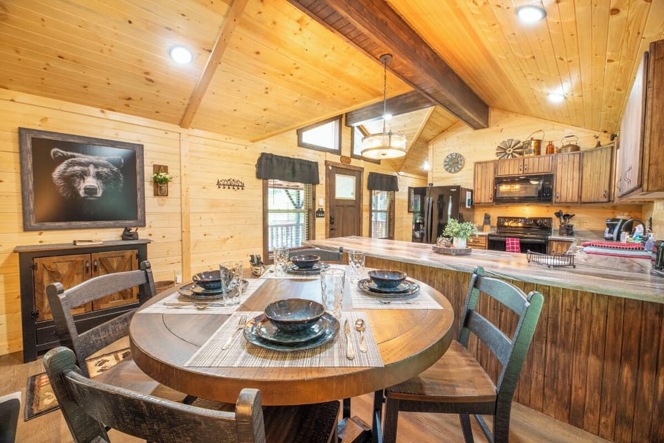 Tennessee Dream's inviting dining area