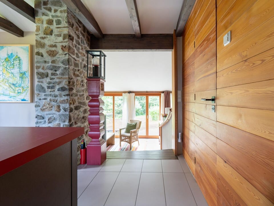 House | Reception