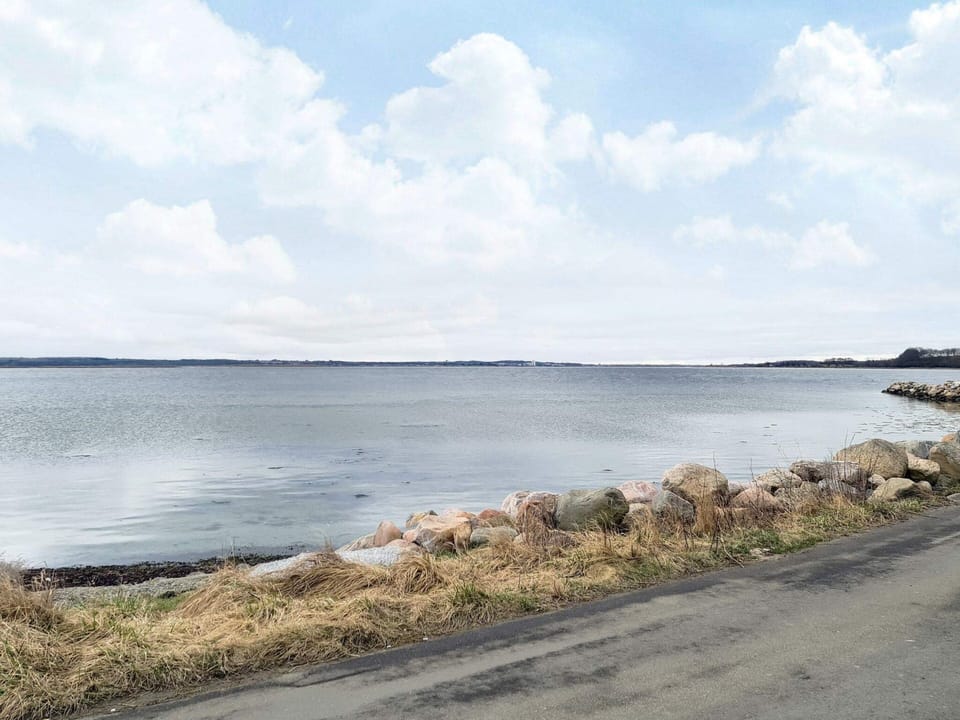 House | Water view