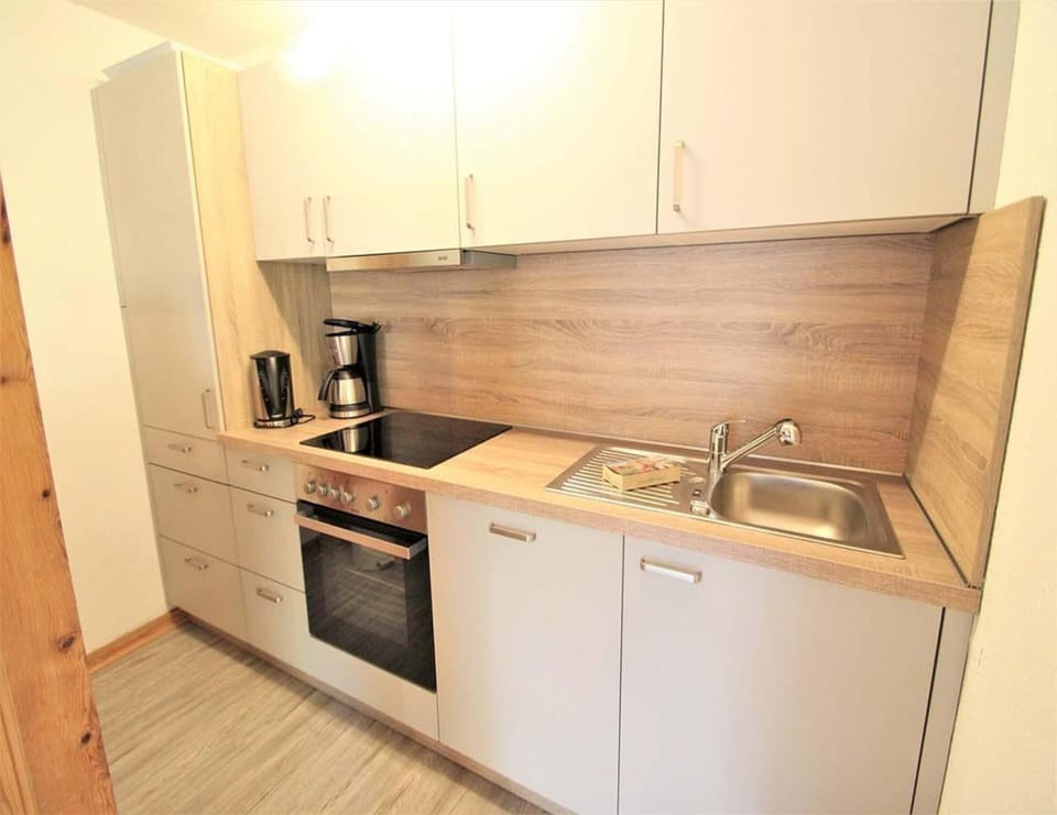 House | Private kitchen | Highchair