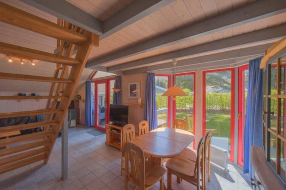 House | Dining