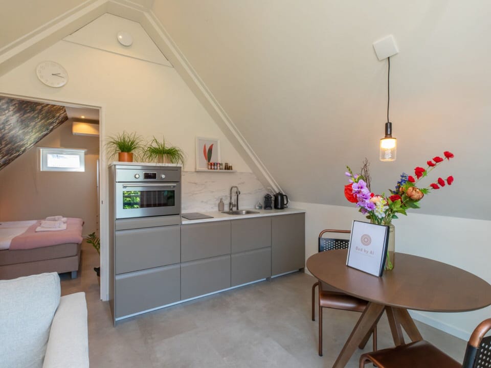 House | Private kitchen | Electric kettle, toaster