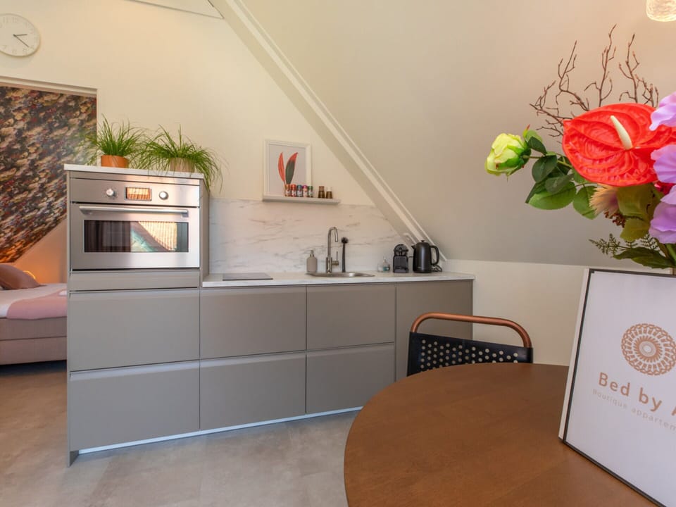 House | Private kitchen | Electric kettle, toaster