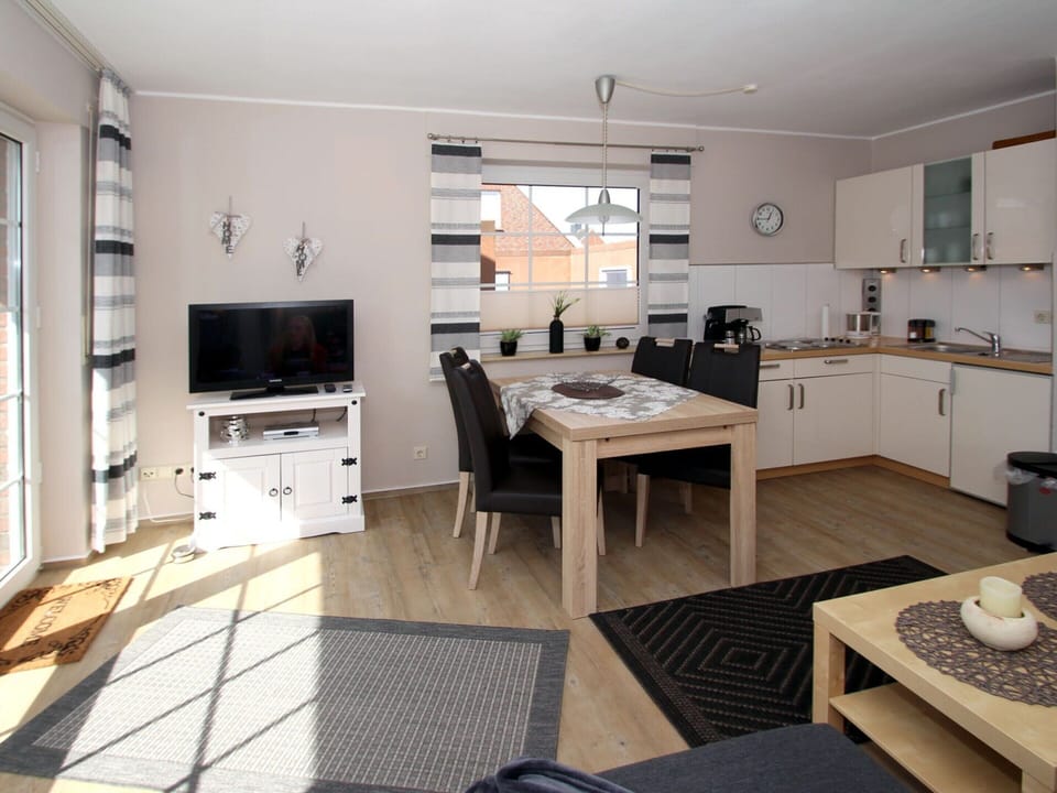 Apartment | Private kitchen | Electric kettle, toaster, highchair