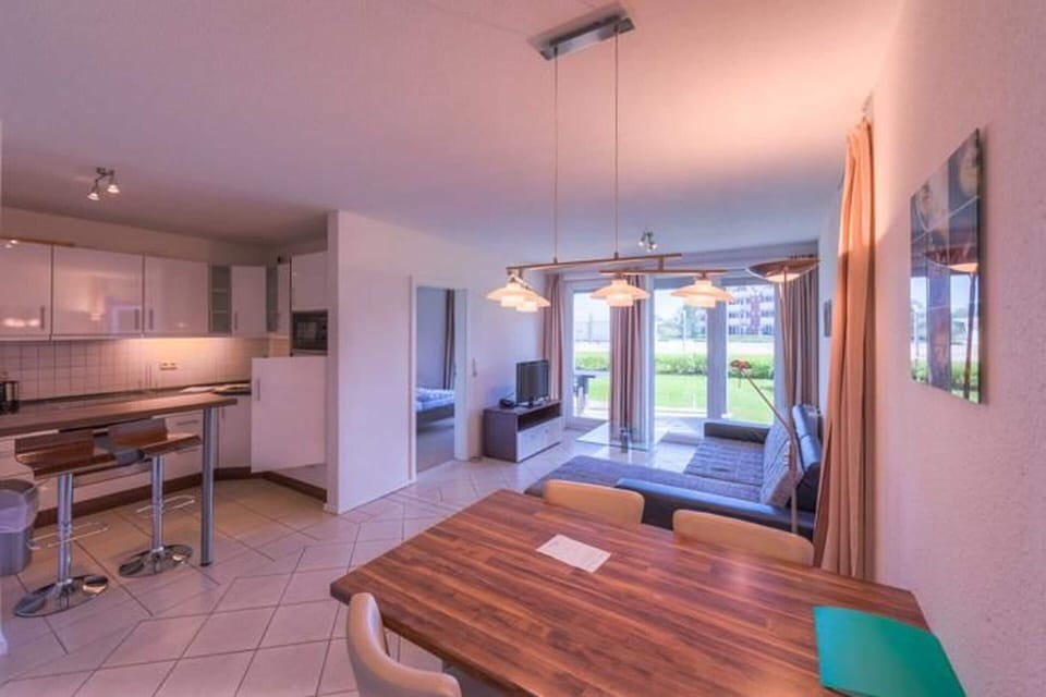 Apartment | Dining