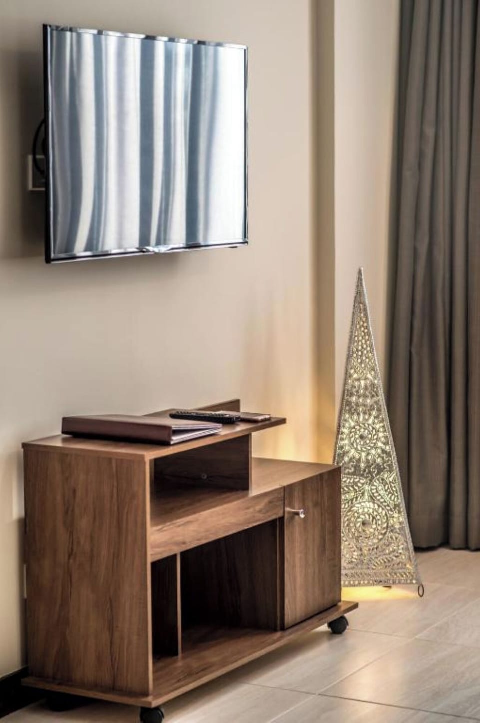 42-inch flat-screen TV with digital channels