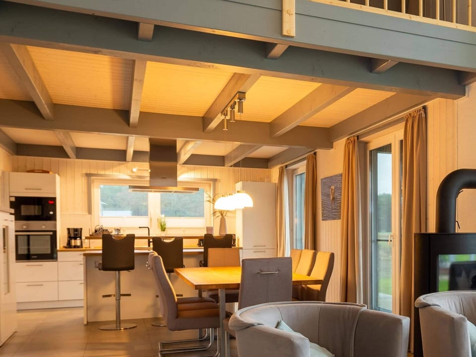 House | Dining