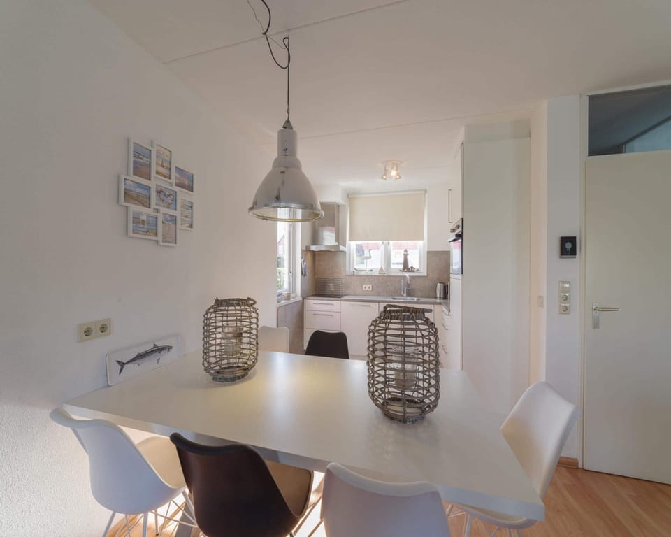 House | Dining