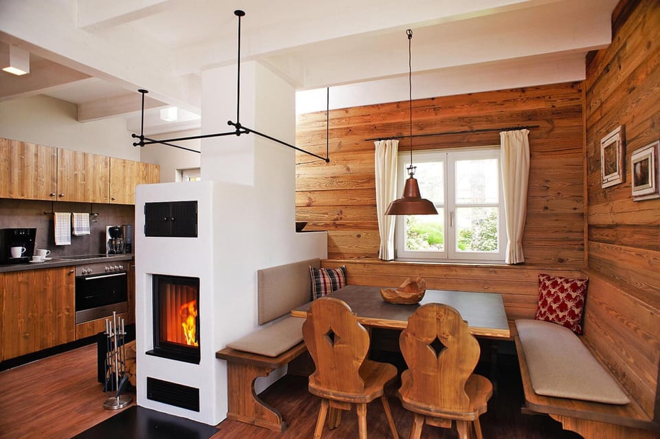 House | Private kitchen | Highchair