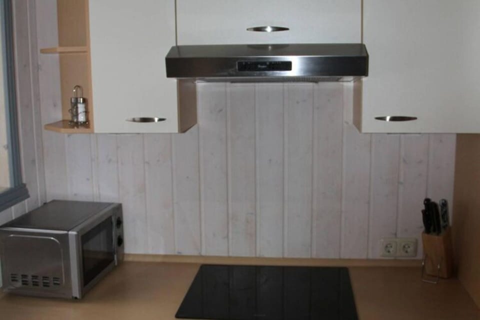 House | Private kitchen | Electric kettle, toaster, highchair