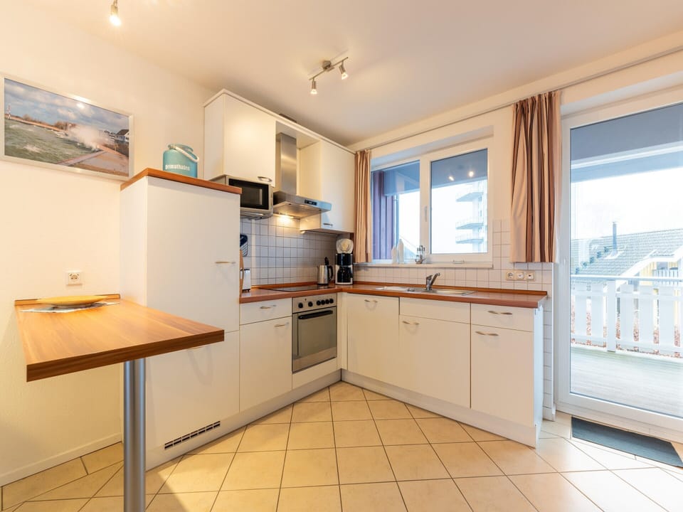 Apartment | Private kitchen | Electric kettle, toaster, highchair