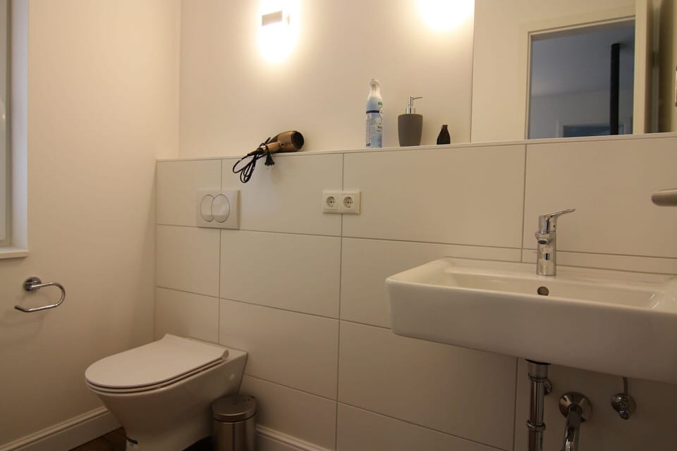 House | Bathroom
