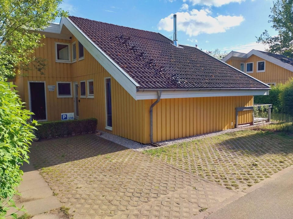House | Exterior